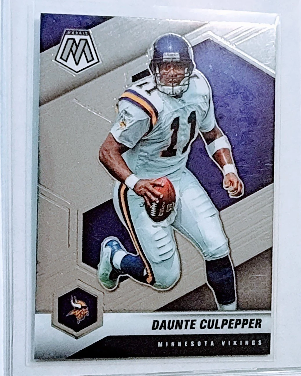 2021 Panini Mosaic Daunte Culpepper Minnesota Vikings Football Card AVM1