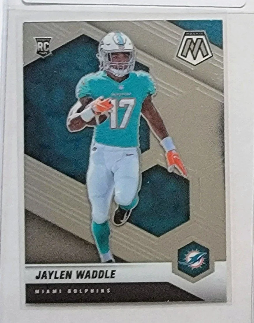 2021 Panini Mosaic Jaylen Waddle Rookie Football Card cAVM1