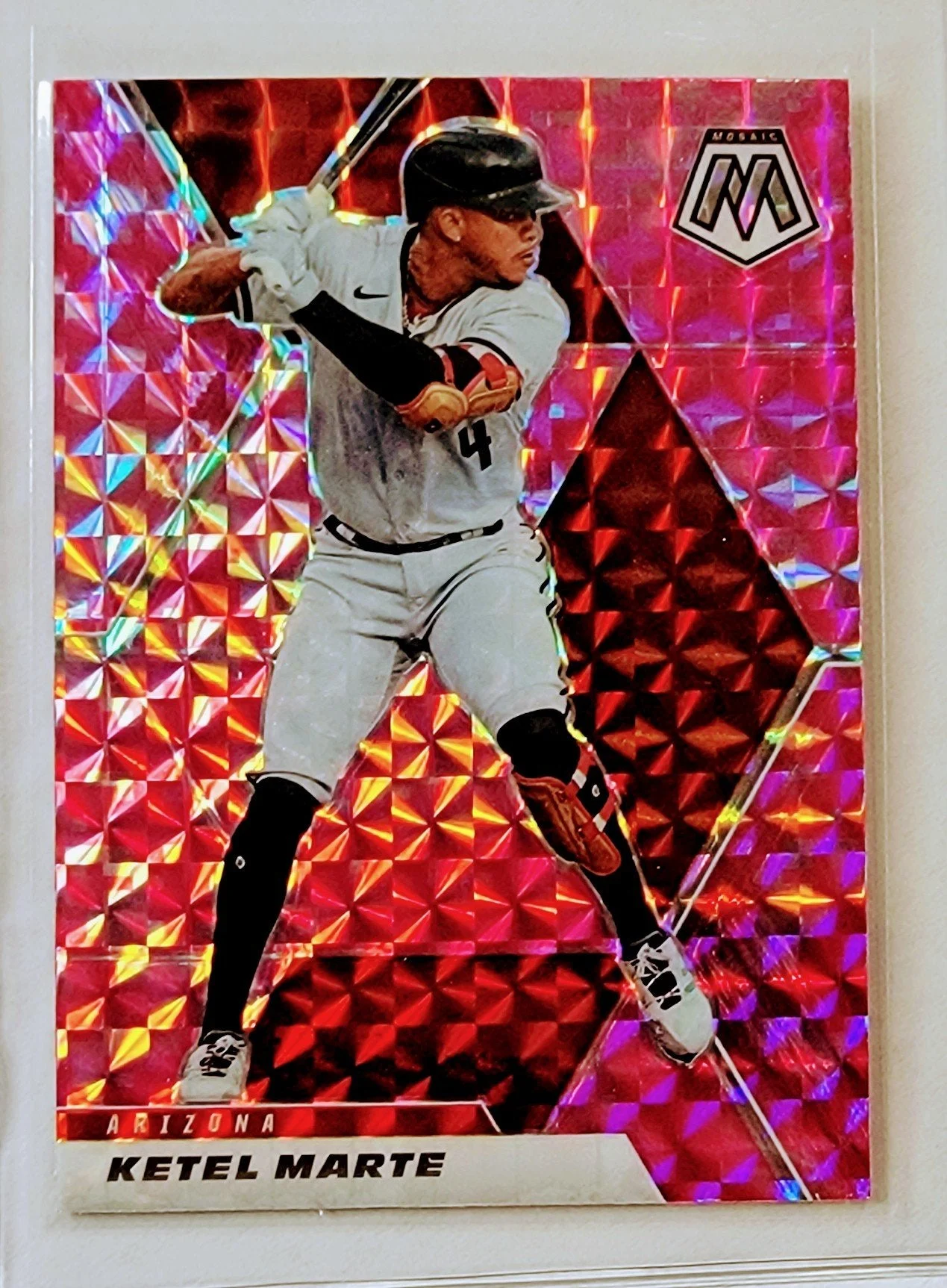 2021 Panini Mosaic Ketel Marte Pink Refractor Arizona Diamondbacks Baseball Card AVM1