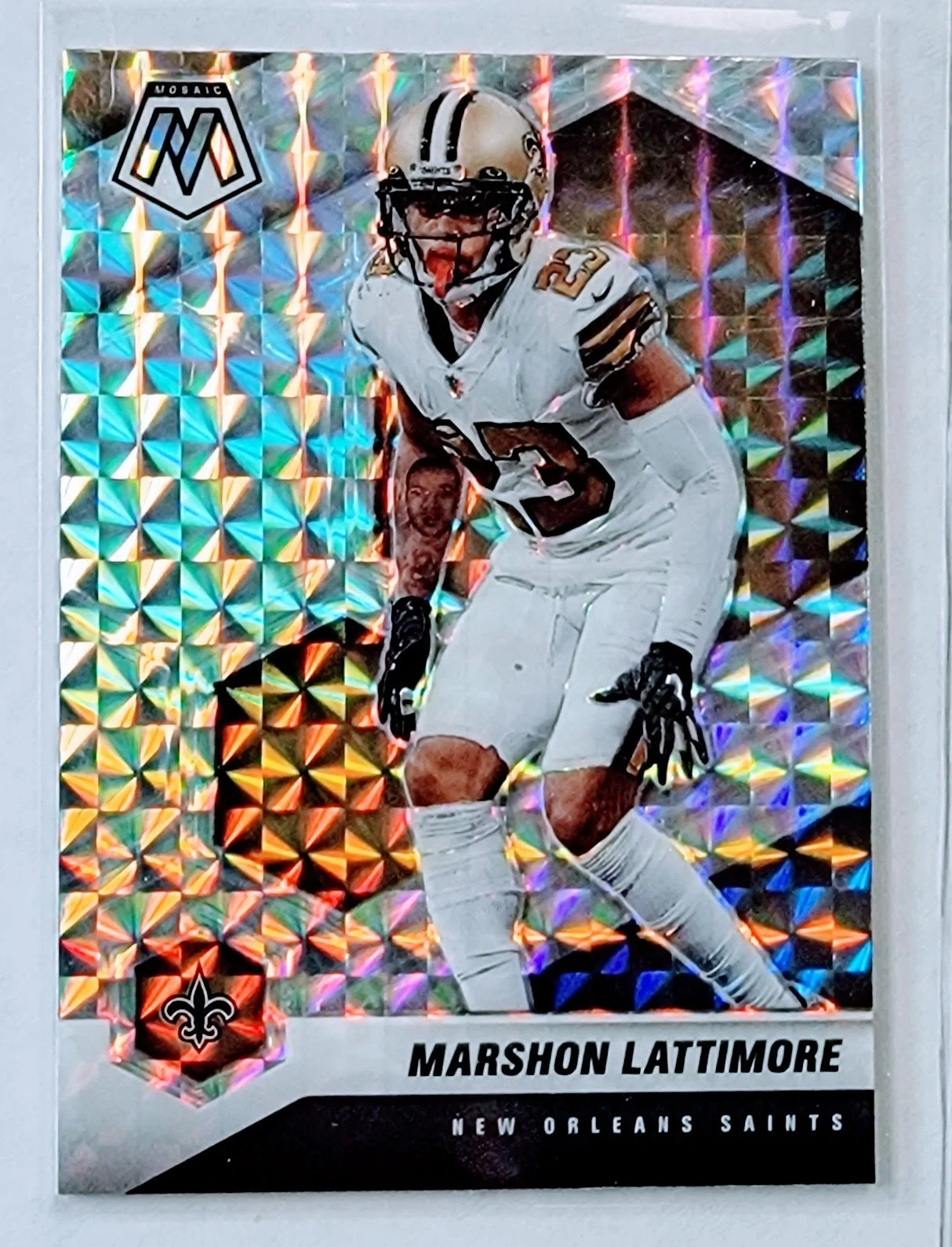 2021 Panini Mosaic Marshon Lattimore Silver Camo Prizm Refractor New Orleans Saints Football Card AVM1