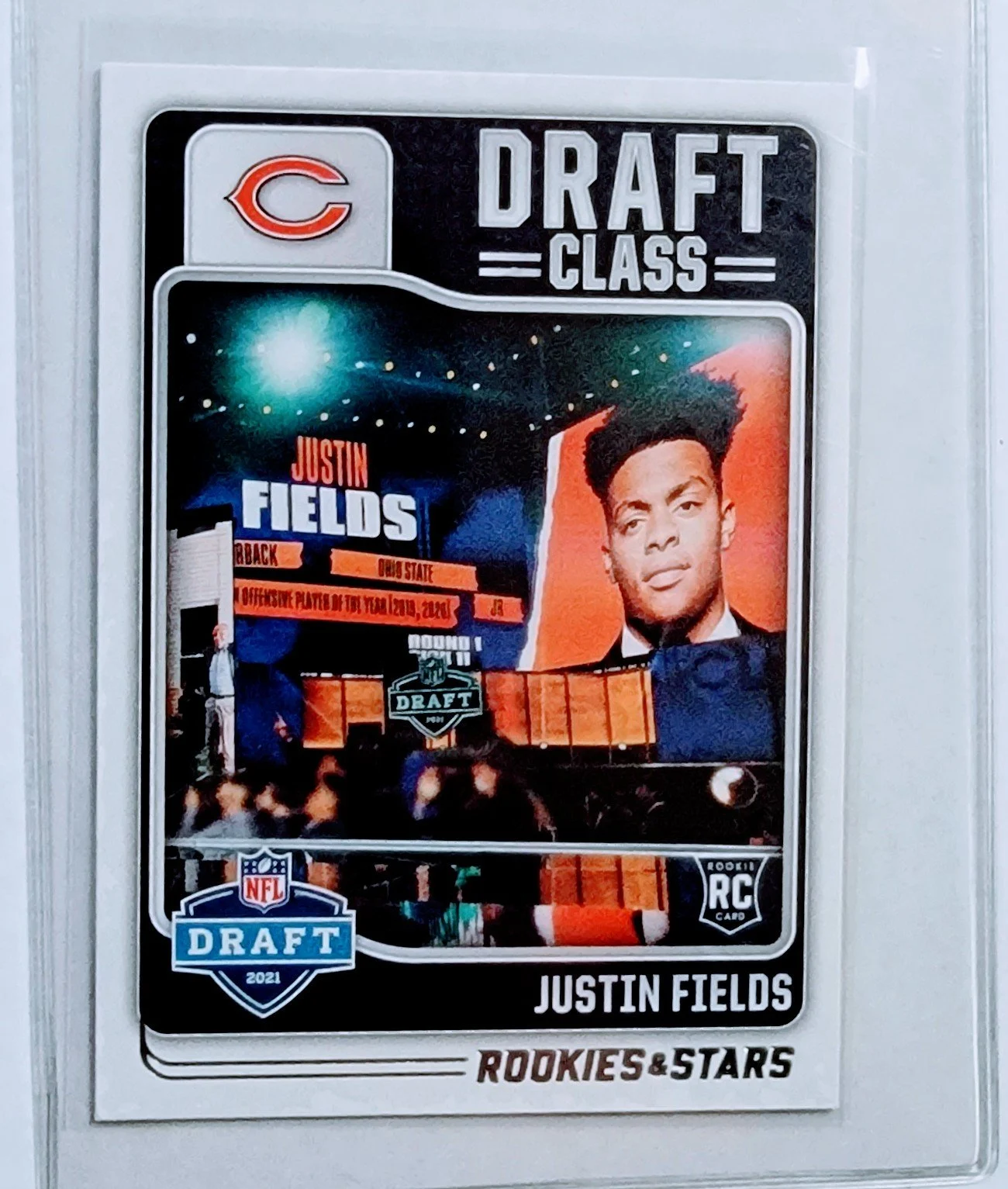 2021 Panini Rookies and Stars Justin Fields Draft Class Chicago Bears Rookie Football Card AVM1