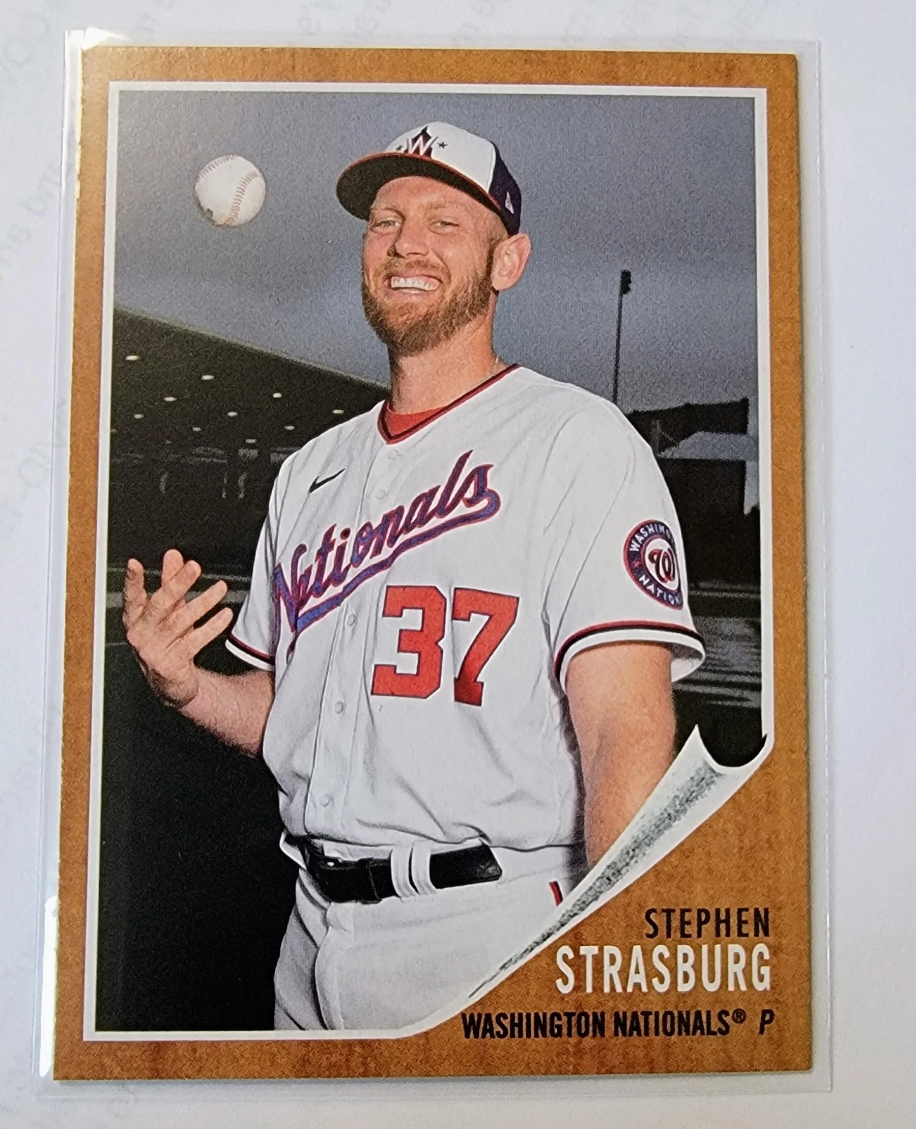 2021 Topps Archives Steven Strasburg 1962 Baseball Trading Card SMCB1