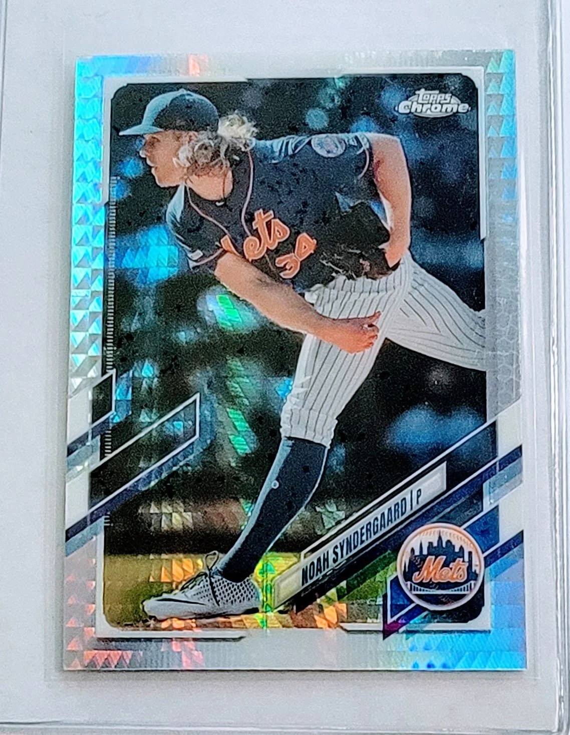 2021 Topps Chrome Noah Syndergaard Prism Refractor Baseball Card TPTV