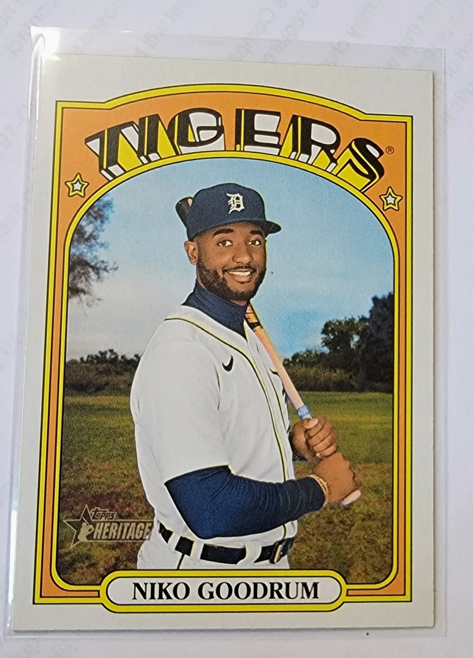 2021 Topps Heritage Niko Goodrum Rookie Baseball Trading Card MCSC1