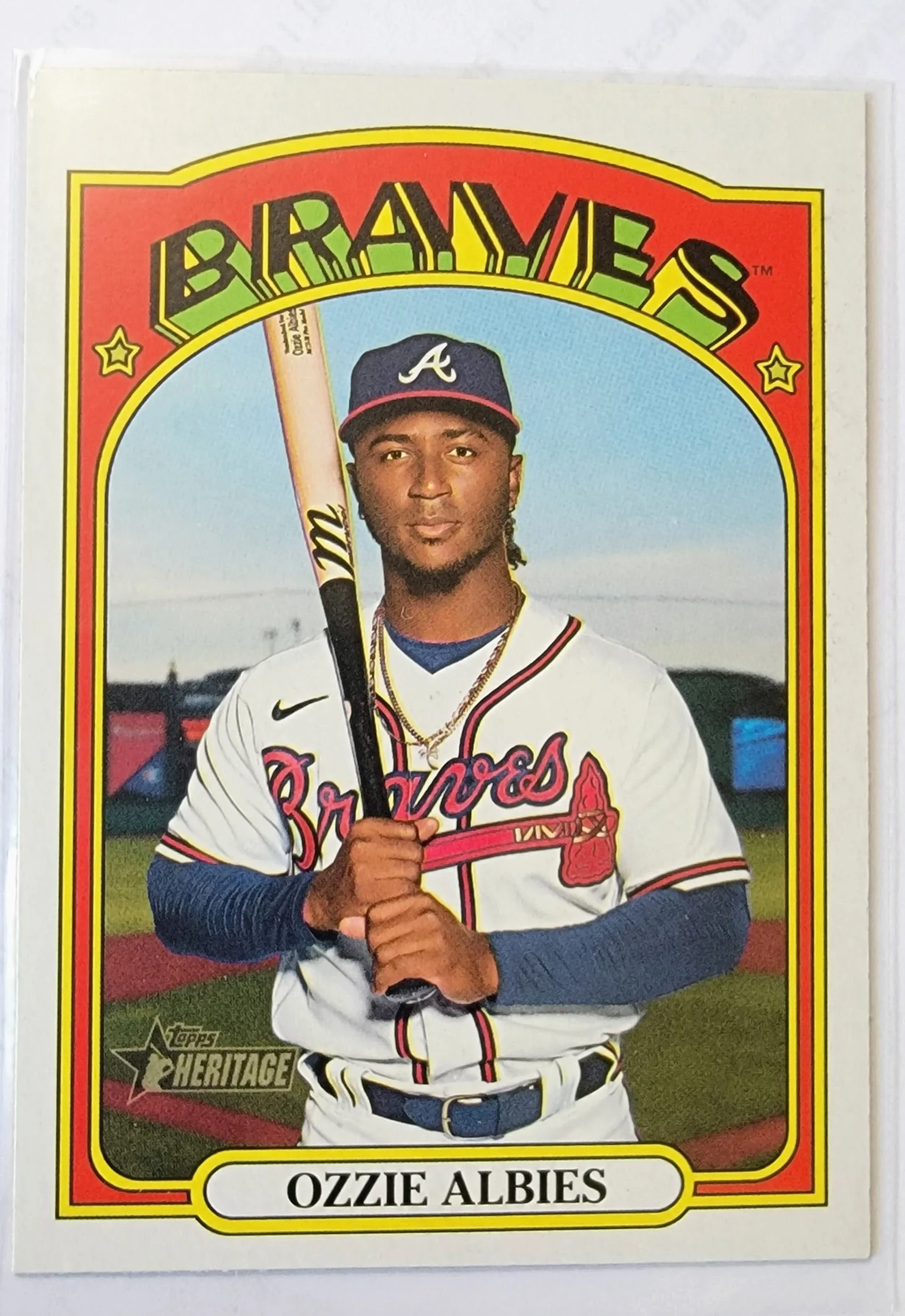 2021 Topps Heritage Ozzie Albies Baseball Trading Card MCSC1