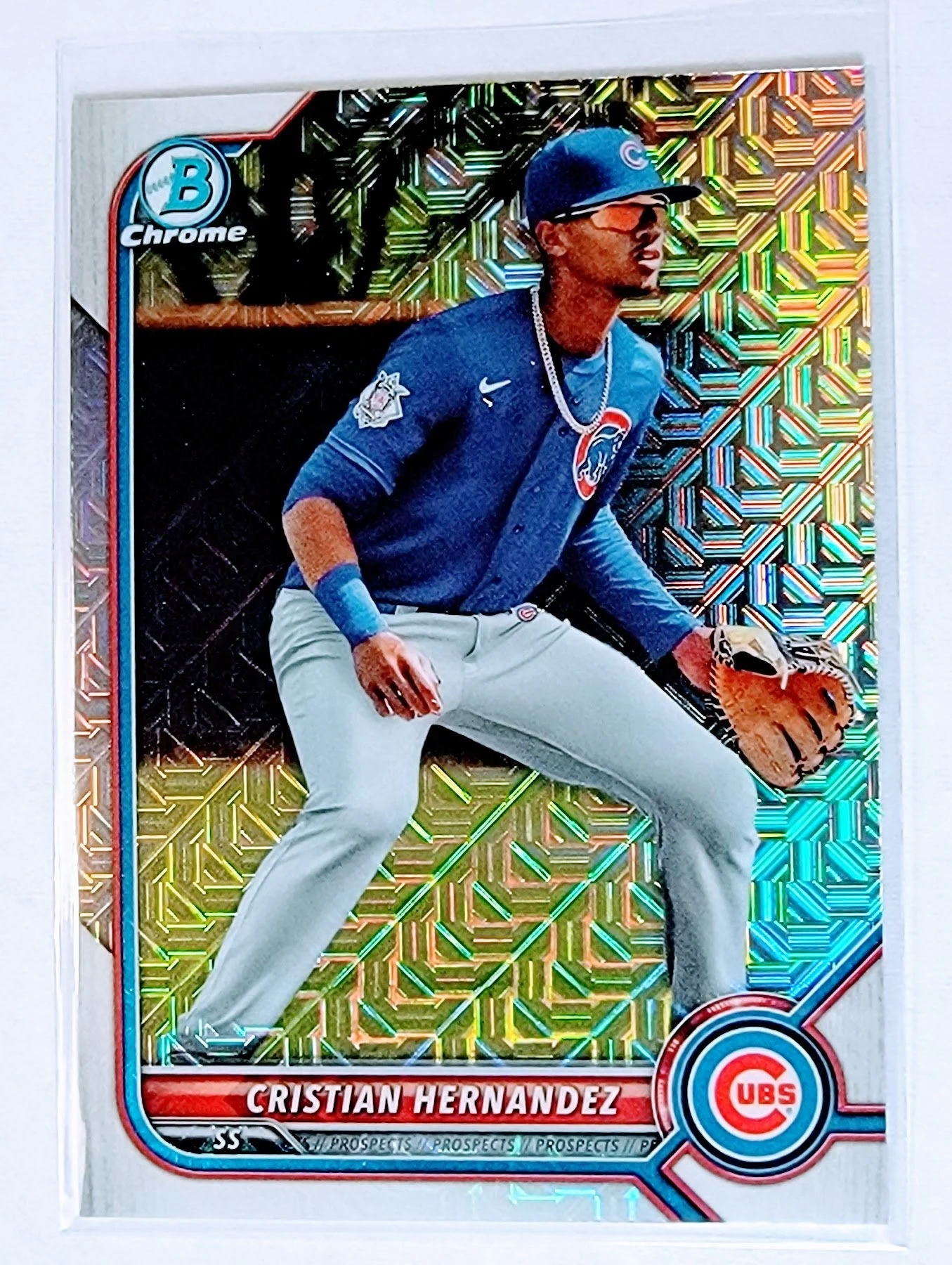 2022 Bowman Chrome Cristian Hernandez Mojo Refractor Baseball Trading Card SMCB1