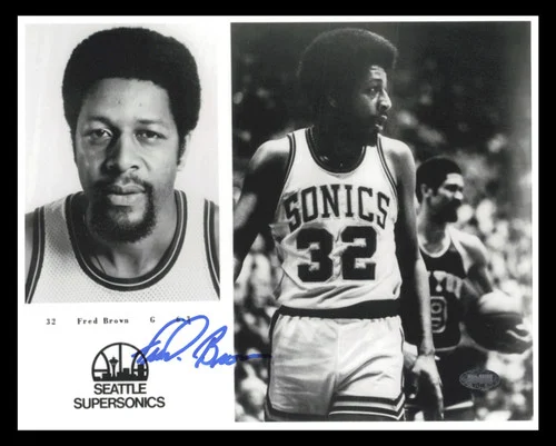 Downton Fred "Freddie" Brown Autographed 8x10 Photo Seattle Supersonics MCS Holo #87315