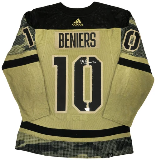 Seattle Kraken Matty Beniers Autographed Camo Salute Adidas Authentic Jersey Size 44 Fanatics Holo Stock #222022