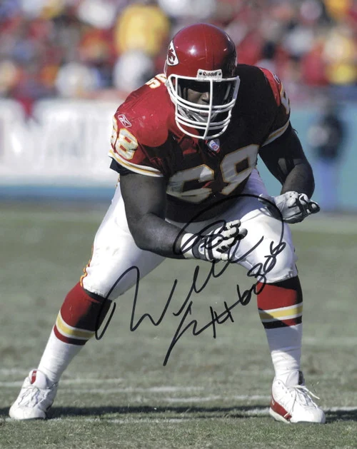 Will Shields Autographed 8x10 Photo Kansas City Chiefs SKU #247429