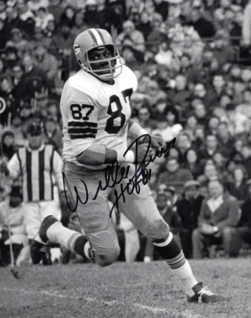 Willie Davis Autographed 8x10 Photo Green Bay Packers "HOF 81" SKU #245954