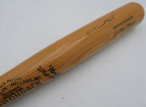 Willie Mays Autographed Adirondack Bat San Francisco Giants Beckett BAS QR #AE49001