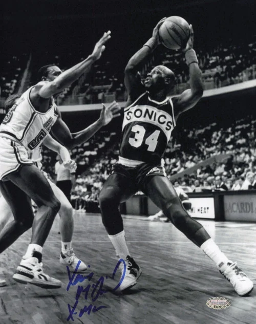 Xavier "X-Man" McDaniel Autographed 8x10 Photo Seattle Supersonics MCS Holo #87272