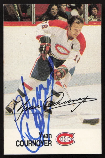 Yvan Cournoyer Autographed 1988-89 Esso Card Montreal Canadiens SKU #258443